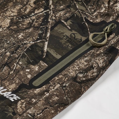 Palace GORE-TEX WINDSTOPPER JOGGER REALTREE TIMBER - Colorway