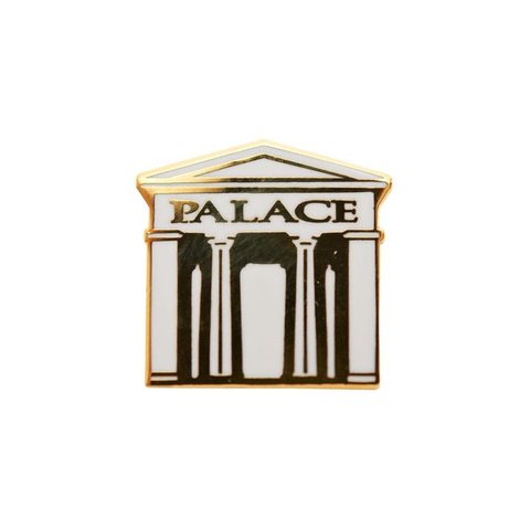 Palace STRONGHOLD PIN BADGE