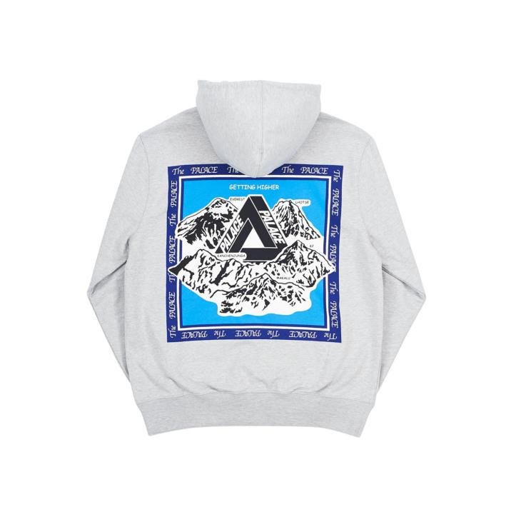 Palace Winter 2017