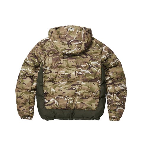 Palace PALACE GORE-TEX INFINIUM PUFFA GREEN CAMO - Colorway