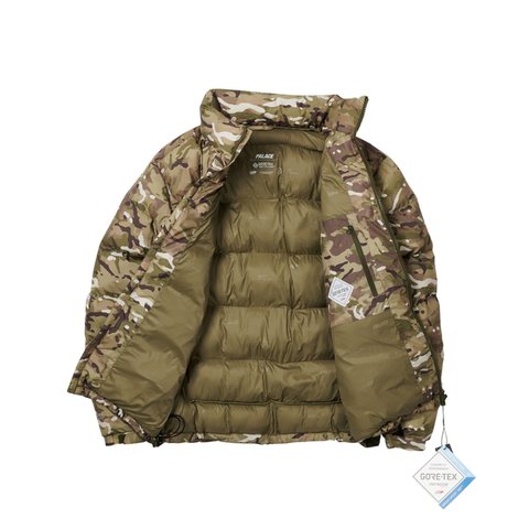 Palace PALACE GORE-TEX INFINIUM PUFFA GREEN CAMO - Colorway