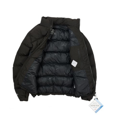 Palace PALACE GORE-TEX INFINIUM PUFFA BLACK - Colorway