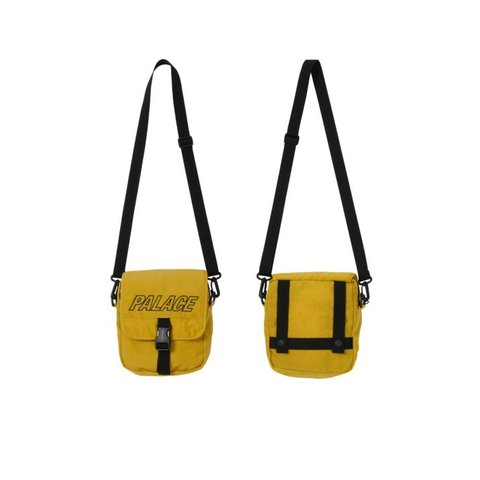 Palace PALACE WINTER 21 BAG POCKET JACKET YELLOW 2556 CT