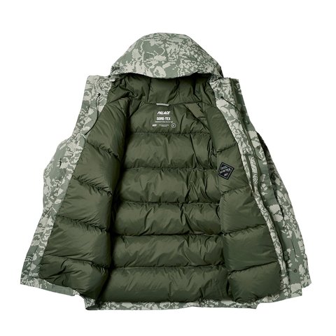 Palace GORE-TEX CARGO DOWN PARKA LEAF DPM - Colorway