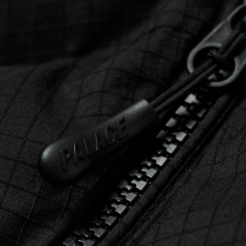 Palace RIPSTOP PUFFA BLACK - Colorway