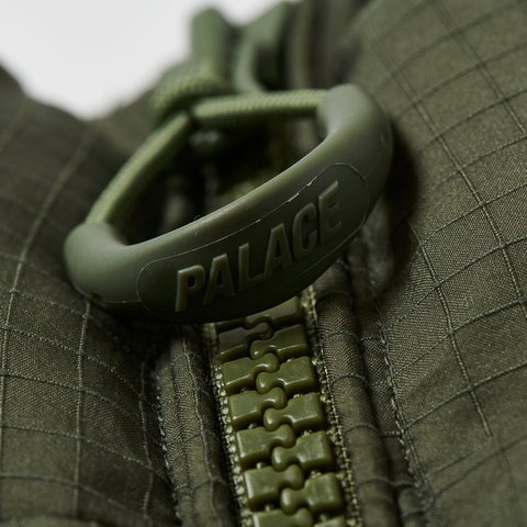 Palace RIPSTOP PUFFA OLIVE - Colorway
