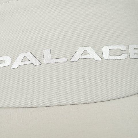 Palace MICRO EARFLAP RUNNER GREY - Colorway