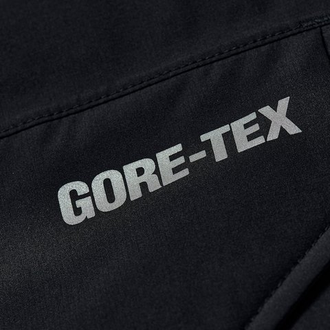 Palace GORE-TEX CARGO DOWN PARKA BLACK - Colorway