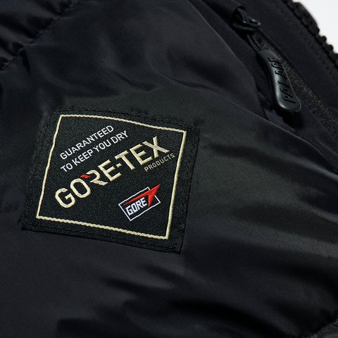 Palace GORE-TEX CARGO DOWN PARKA BLACK - Colorway