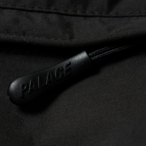 Palace P-TECH REVERSIBLE PUFFA VEST BLACK - Colorway