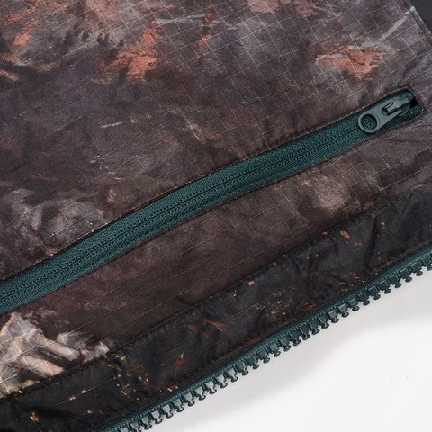 Palace RIPSTOP PUFFA DAY OF WRATH - Colorway