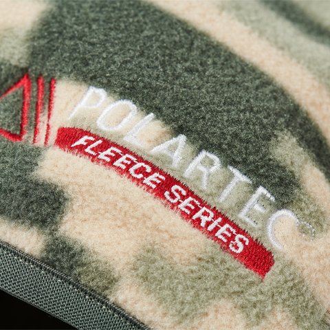 Palace POLARTEC SHADOW HOOD TIGER DIGI CAMO - Colorway