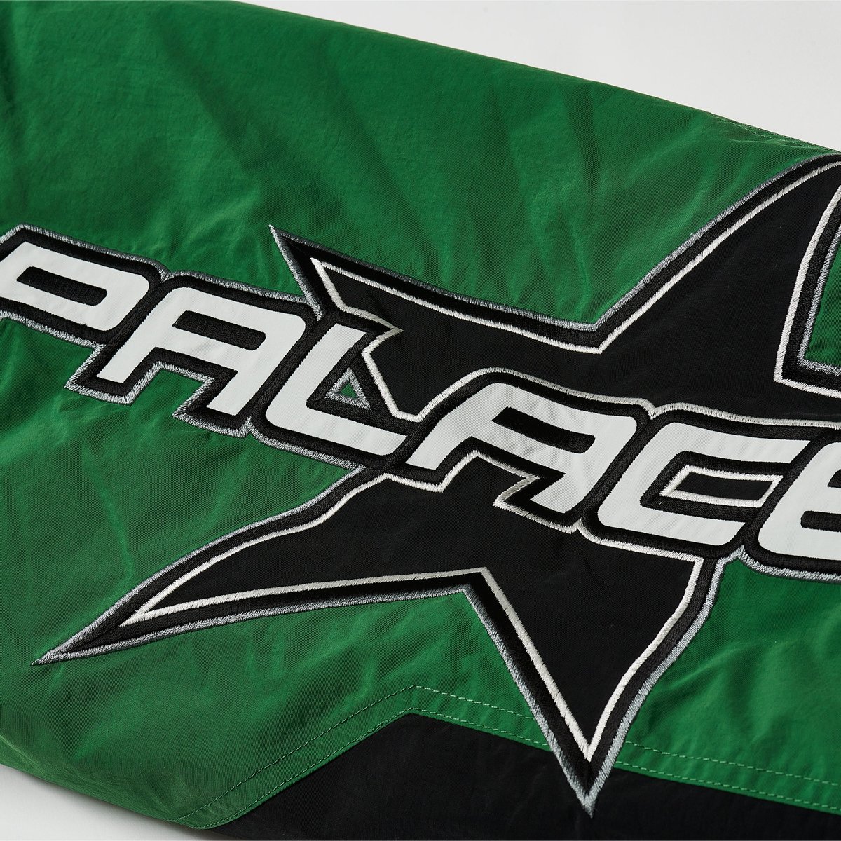 RS STARS JACKET BLACK / GREEN - Winter 2024 - Palace
