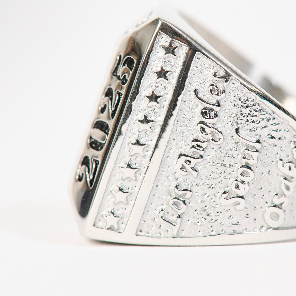 MVP BULLDOG RING - Winter 2025 - PalaceCommunity