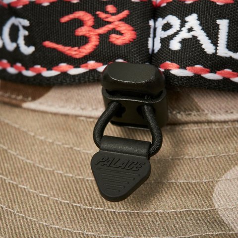 Palace OM BOONIE DESERT CAMO - Colorway