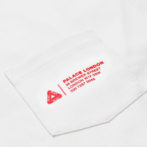 Palace SHOP LOCATOR POCKET T-SHIRT LONDON WHITE - Colorway