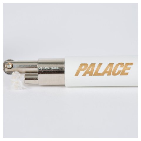 Palace PALACE TSUBOTA PEARL LIGHTER WHITE - Style 5