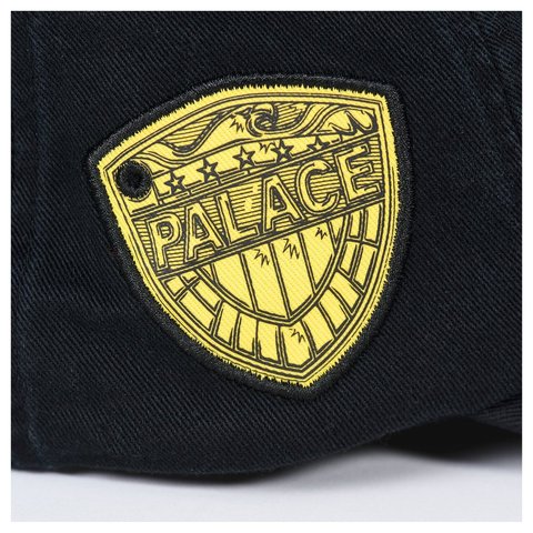 Palace JUDGE DREDD 6-PANEL BLACK - Style 4