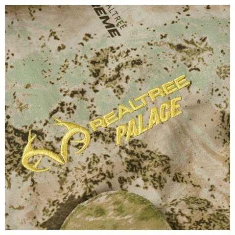 Palace RECON JACKET REALTREE XTREME - Style 13