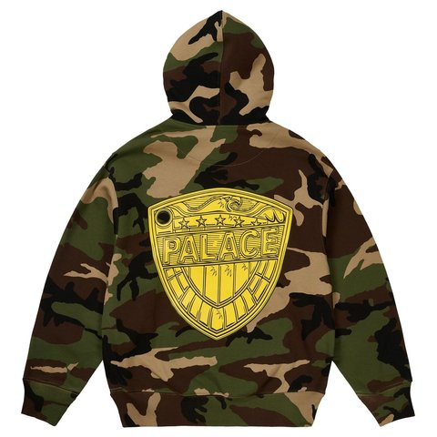 Palace JUDGE DREDD SHIELD HOOD WOODLAND CAMO - Style 2