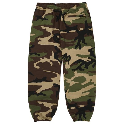Palace BASICALLY A JOGGER WOODLAND CAMO - Colorway
