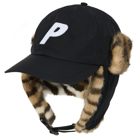 Palace P DOGEAR 6-PANEL BLACK